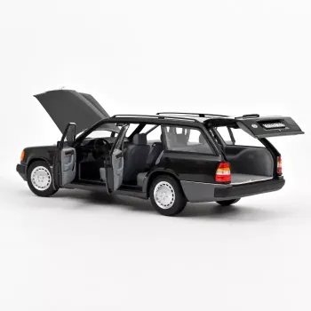1:18 Mercedes-Benz 300 D T-Modell 1990 Blauschwarz metallic