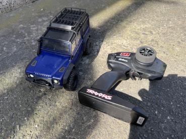 Gebrauchter TRX4 M Defender in Blau inkl. Lichtset RTR
