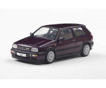 1:43 VW Golf MKIII VR6 1994 lila