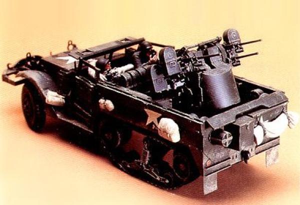 1:35 US M16 Halbket.m.Vierl-Flak (3)