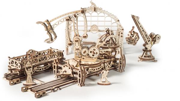 Schienen-Drehkran UGEARS