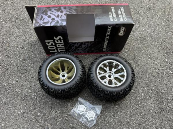 Monster Truck Reifen 420 S Force Whl.Chrw/TXTire Mounted
