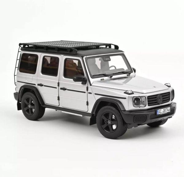 1:18 Mercedes-Benz G-Class 2024 Iridiumsilber