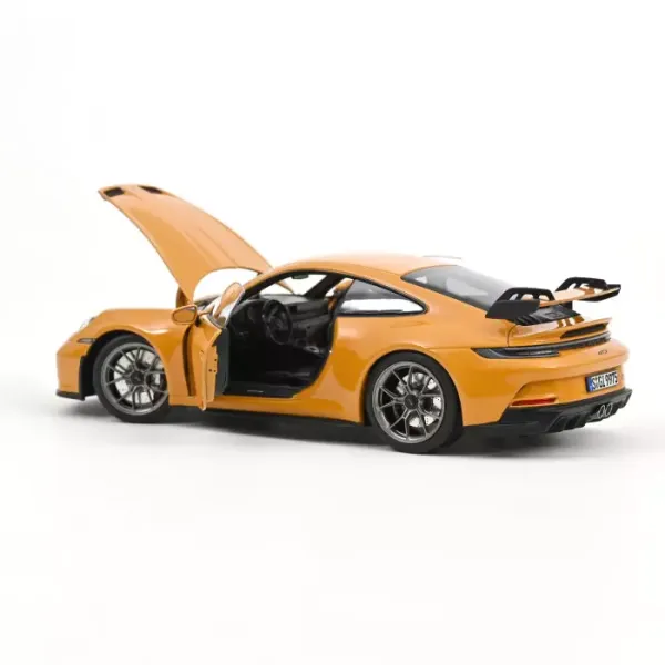 1:18 Porsche 911 GT3 2021 Bahamagelb