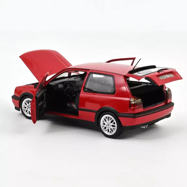 1:18 VW Golf GTI 1996 Flash Rot