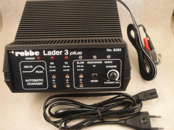 LADER 3 PLUS 230/12V (Abverkauf) Neupreis 98 Euro