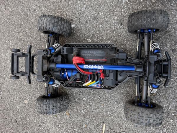 Gebr. 1/10 Traxxas Rustler Ultimate RTR