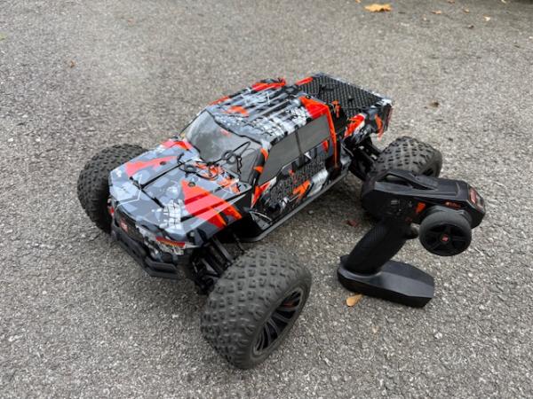 1:10 Gebrauchter Z-10 Df Truck RTR Competition Top Zustand