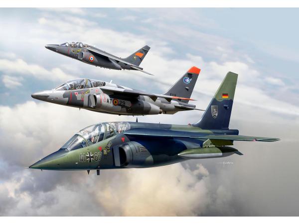 1:144 50th Anniversary "Alpha Jet" Revell Modellbausatz