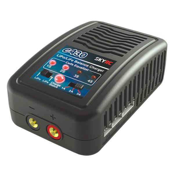 SkyRC e430 AC Ladegerät LiPo 2-4s 1-3A 30W